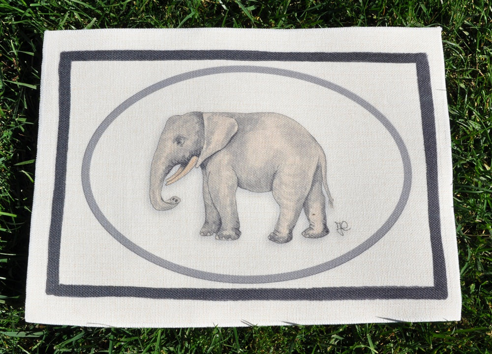 1.B2 _ Tovaglietta canvas cornici elefante